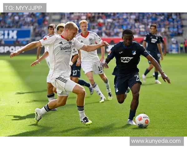 足球明星球员表现分析与评价探讨及其对比赛的影响 足球明星球员表现分析与评价探讨及其对比赛的影响