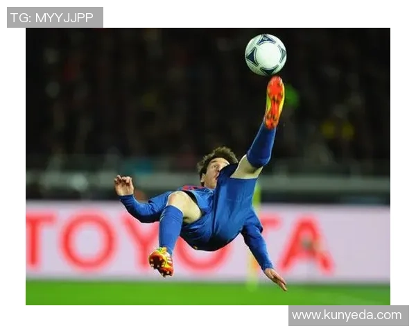 偶然相遇足球巨星梅西的难忘瞬间与精彩故事分享