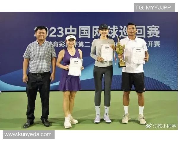 赛后分析:杭州网球队与深圳网球队的默契配合与战术探讨